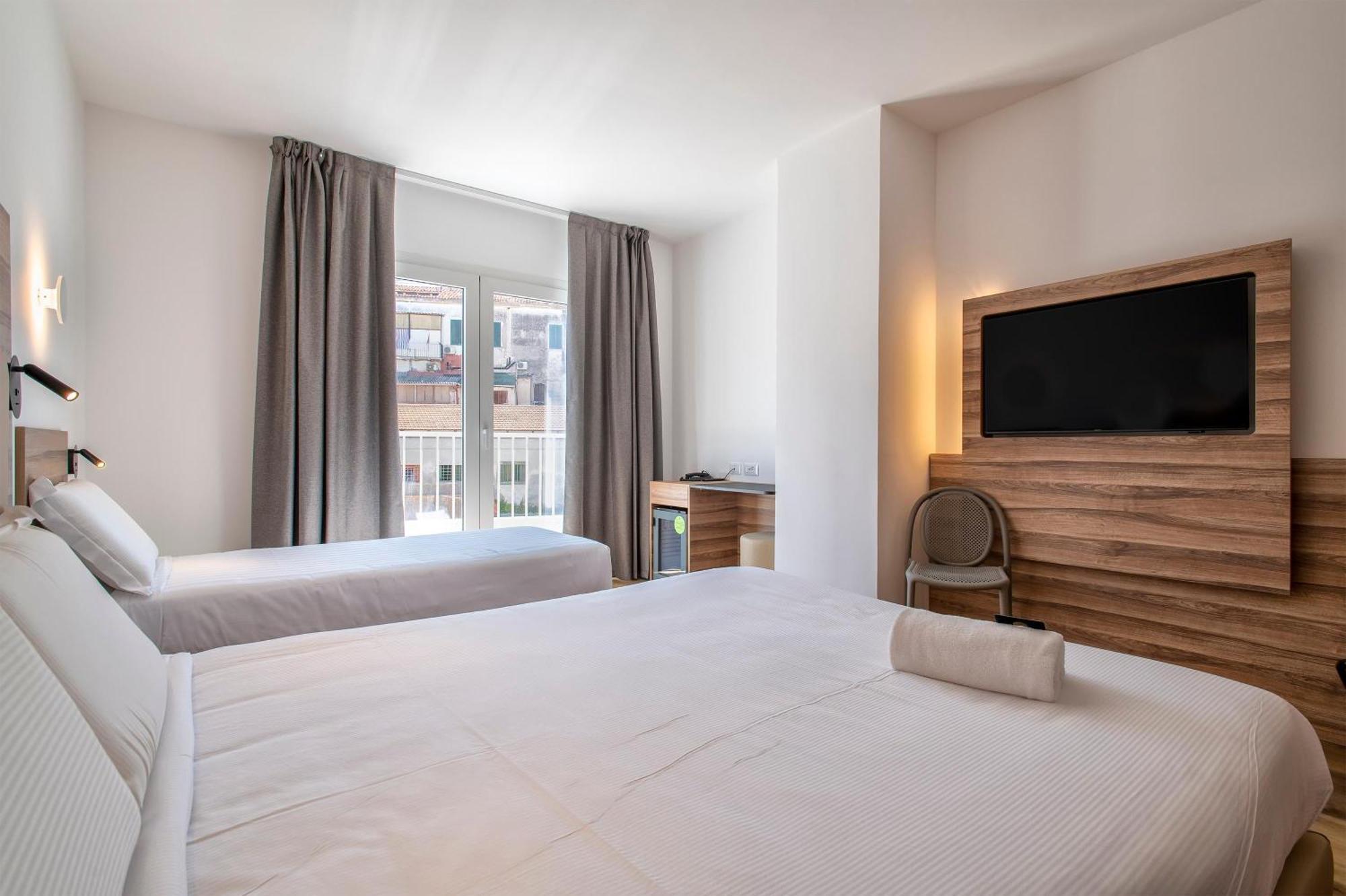B&B Hotel Sassari Esterno foto
