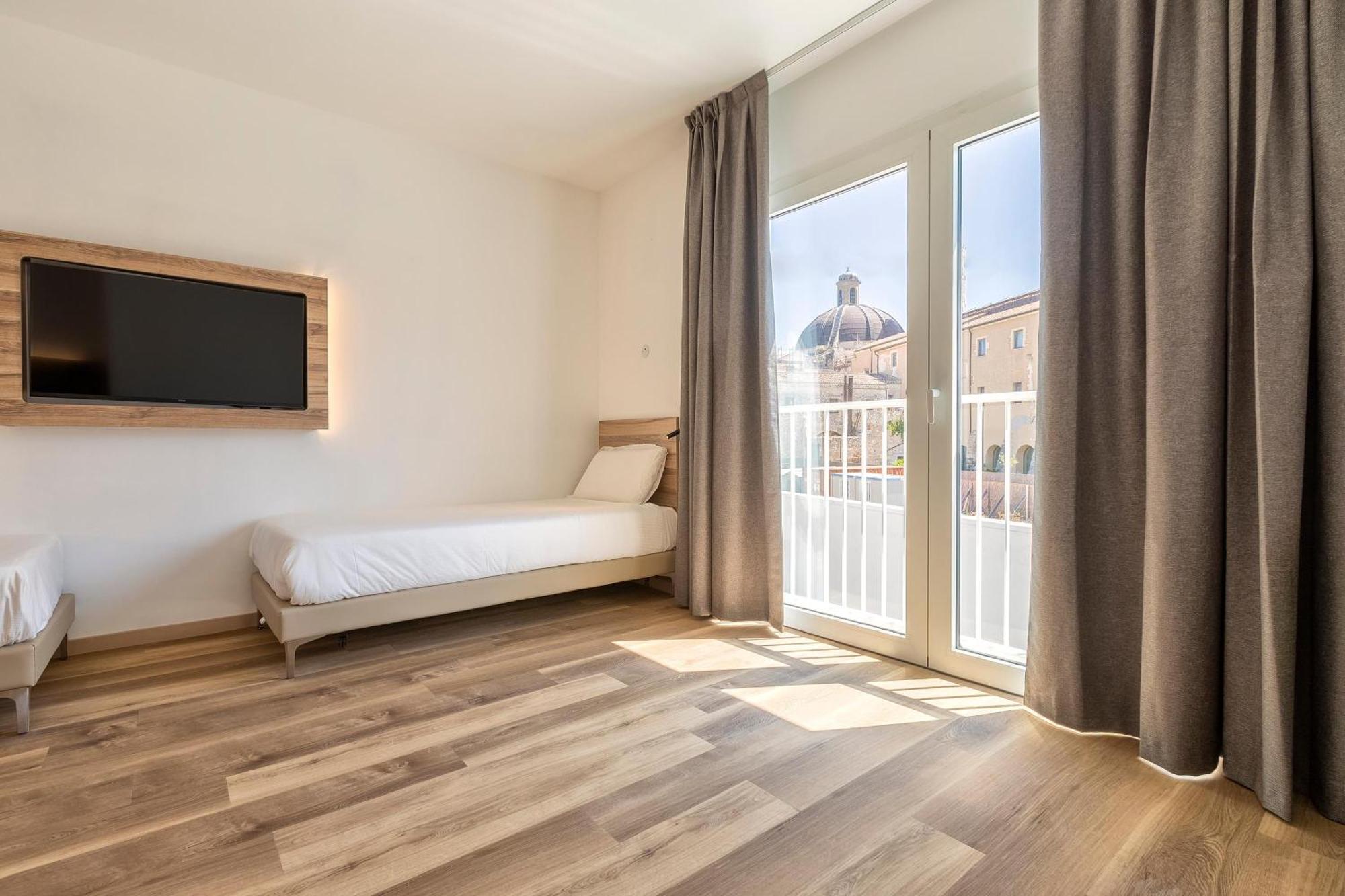 B&B Hotel Sassari Esterno foto