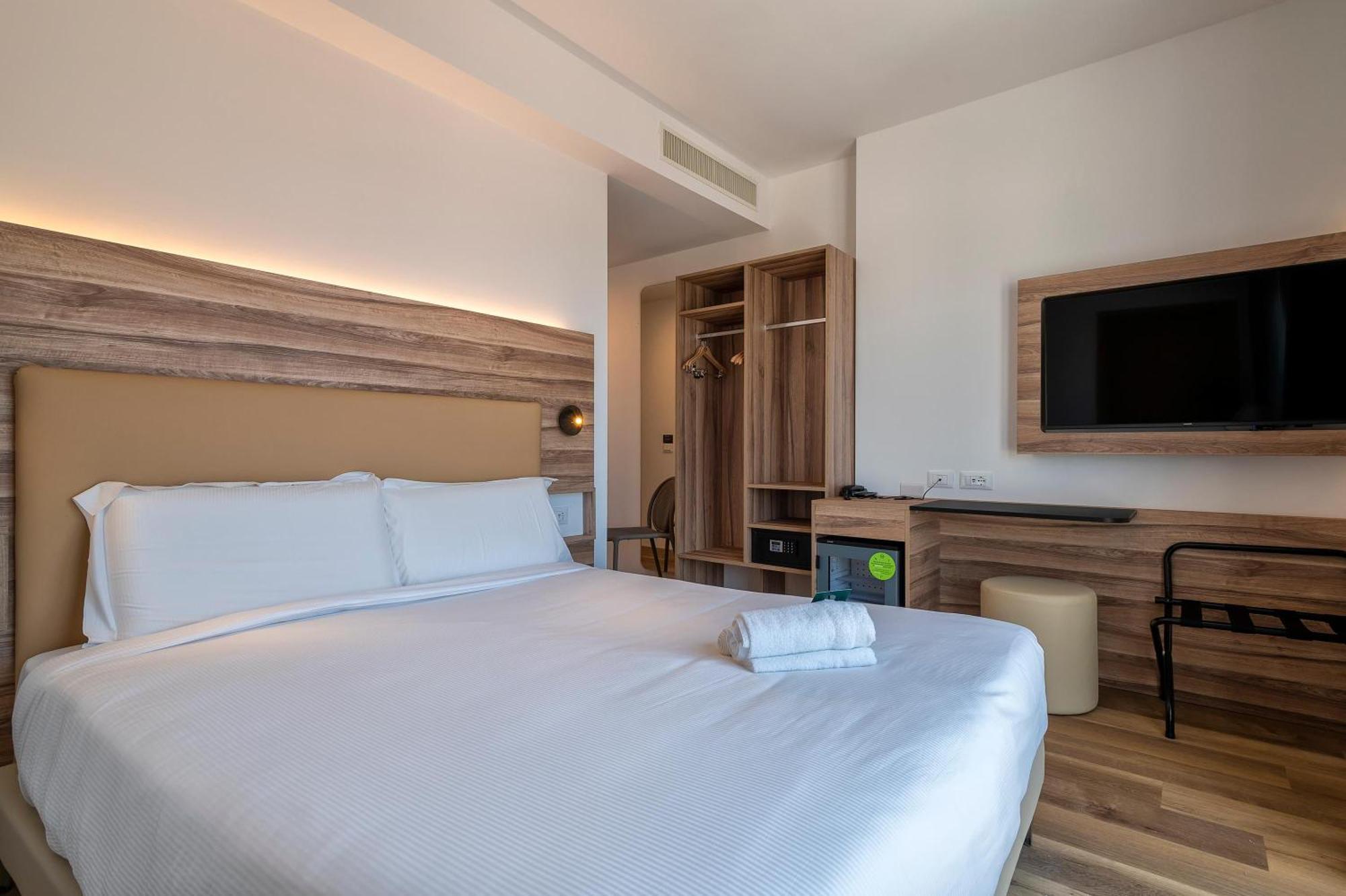 B&B Hotel Sassari Esterno foto